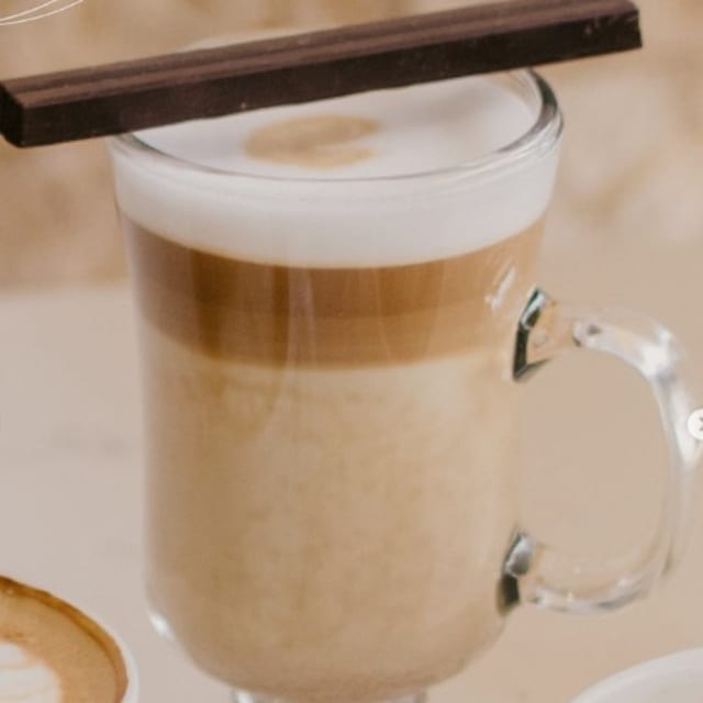 Cafe Submarino.